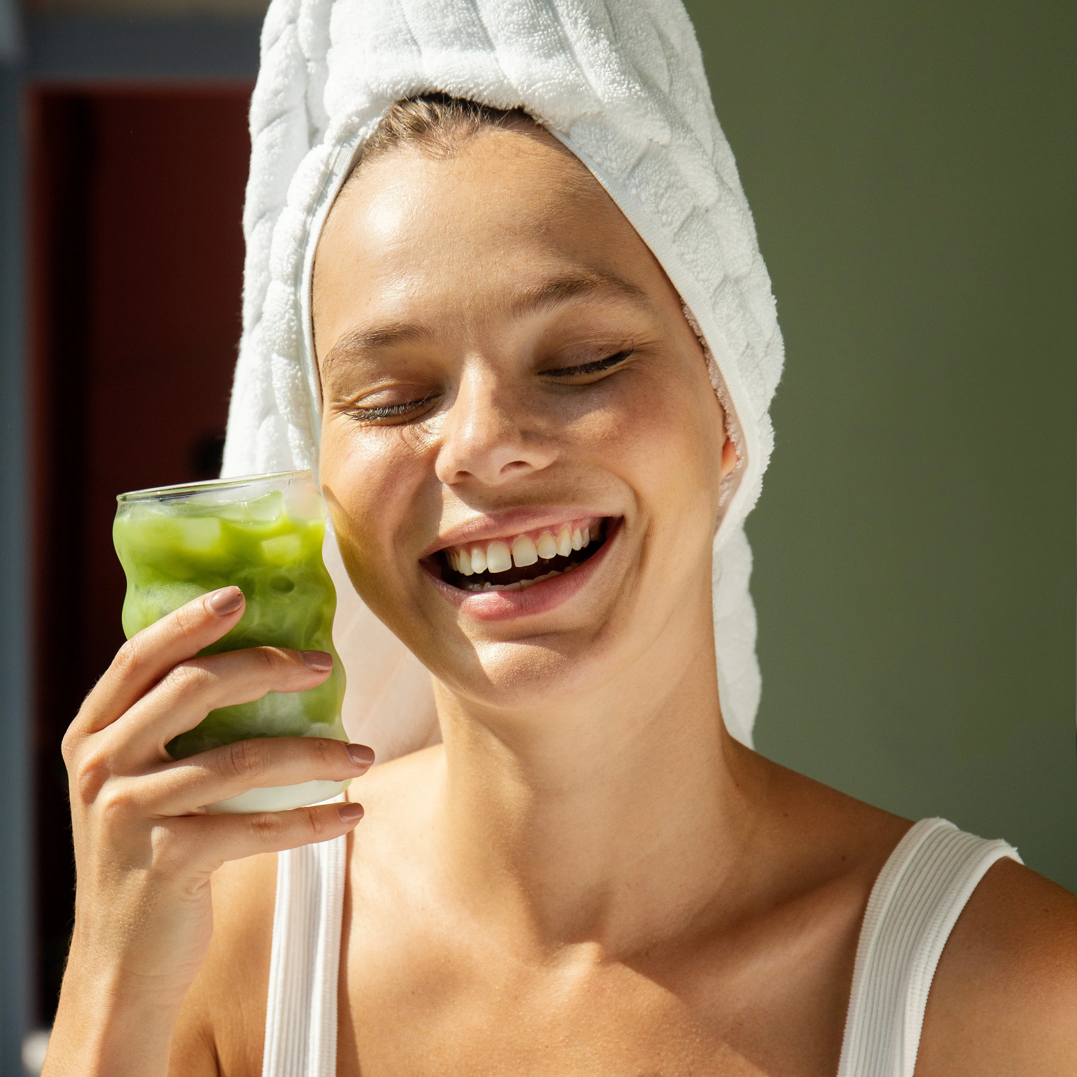 Sun Goddess Matcha Tin - Image 4